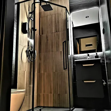 Jacuzzi Przedwiosnie Апартаменты Краков